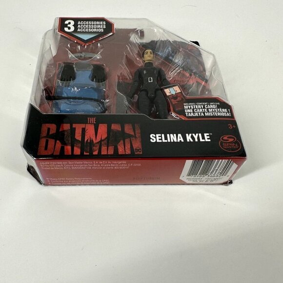 DC The Batman Movie Selina Kyle 4" Action Figure with 3 Accessories - Picture 8 of 9